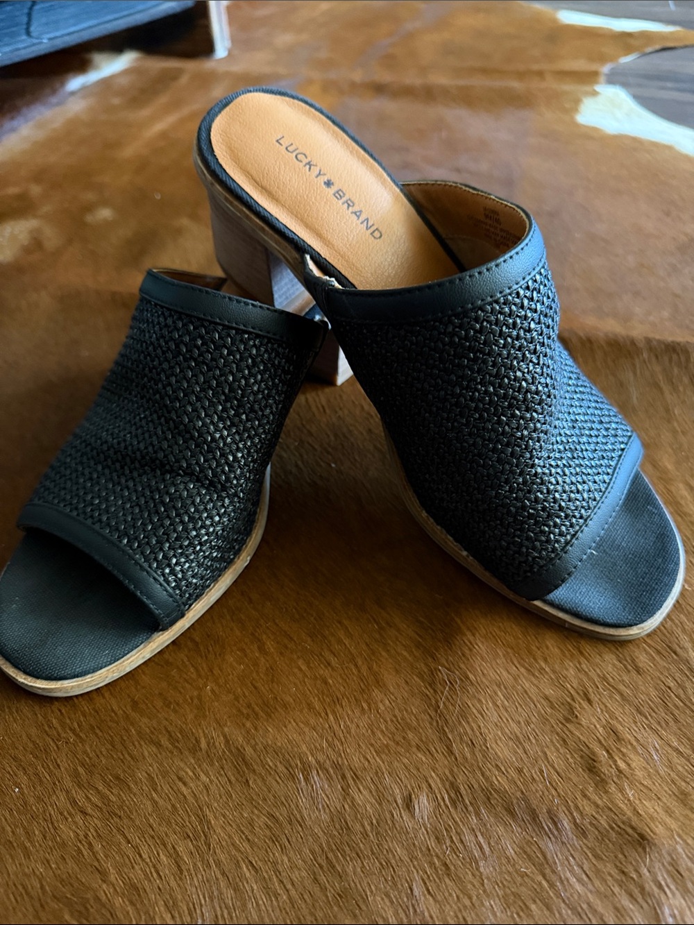 Lucky Brand Black Woven Open-Toe Mules